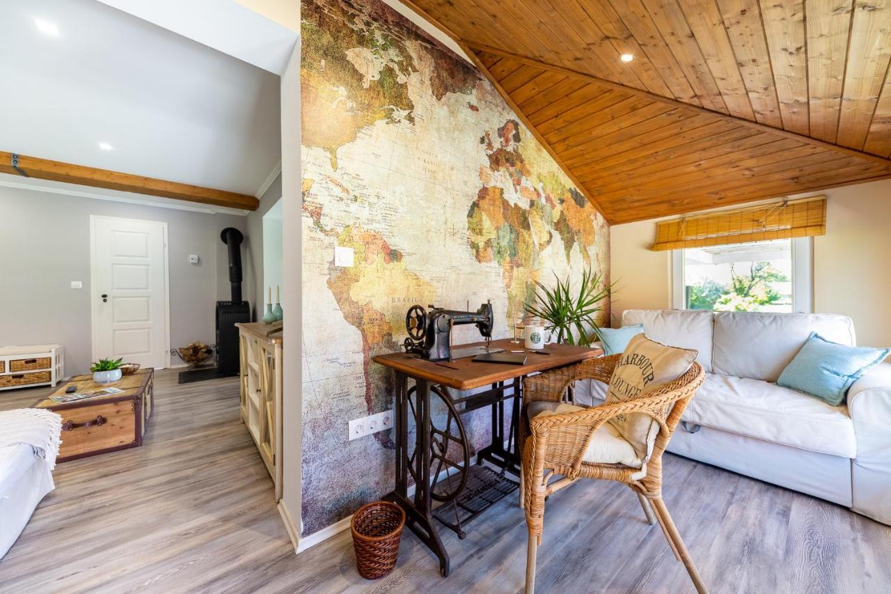 Berrybay Holidayhome บาลาตอนเคเรสตูร์ ภายนอก รูปภาพ